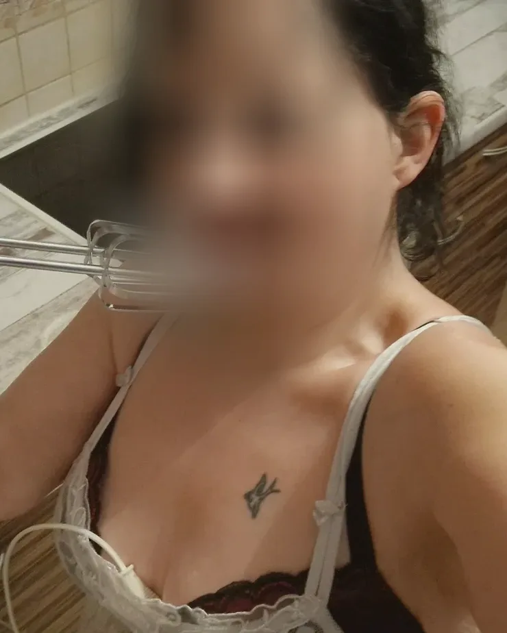 Ada, 36