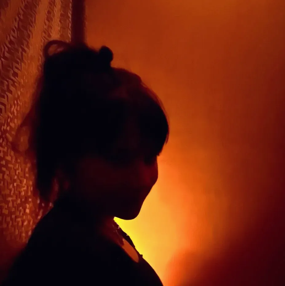 Emily, 26