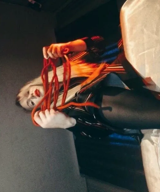 Naomi, 29