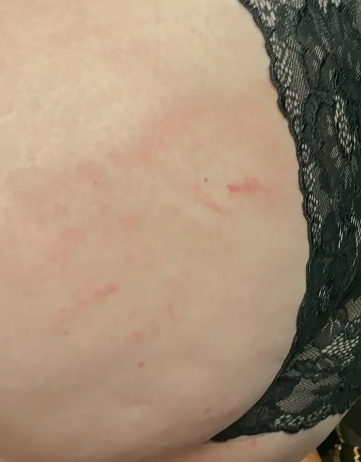 Sofia, 28